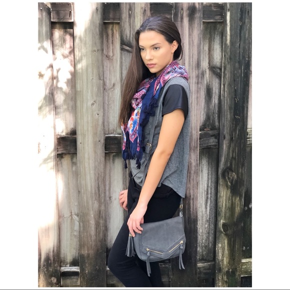 Top - Picture 1 of 3